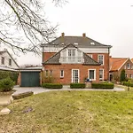Herrenhaus Cirksena *