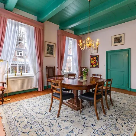 Herrenhaus Cirksena Apartmán *