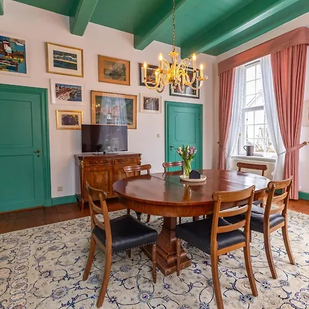 Herrenhaus Cirksena Apartment Greetsiel