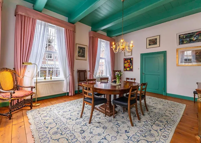 Herrenhaus Cirksena Apartmán *